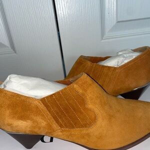 NWOT JOIE booties size 39.5